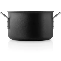 Eva Solo Gryder^Black line gryde - 3,8 liter - keramisk Slip-Let®